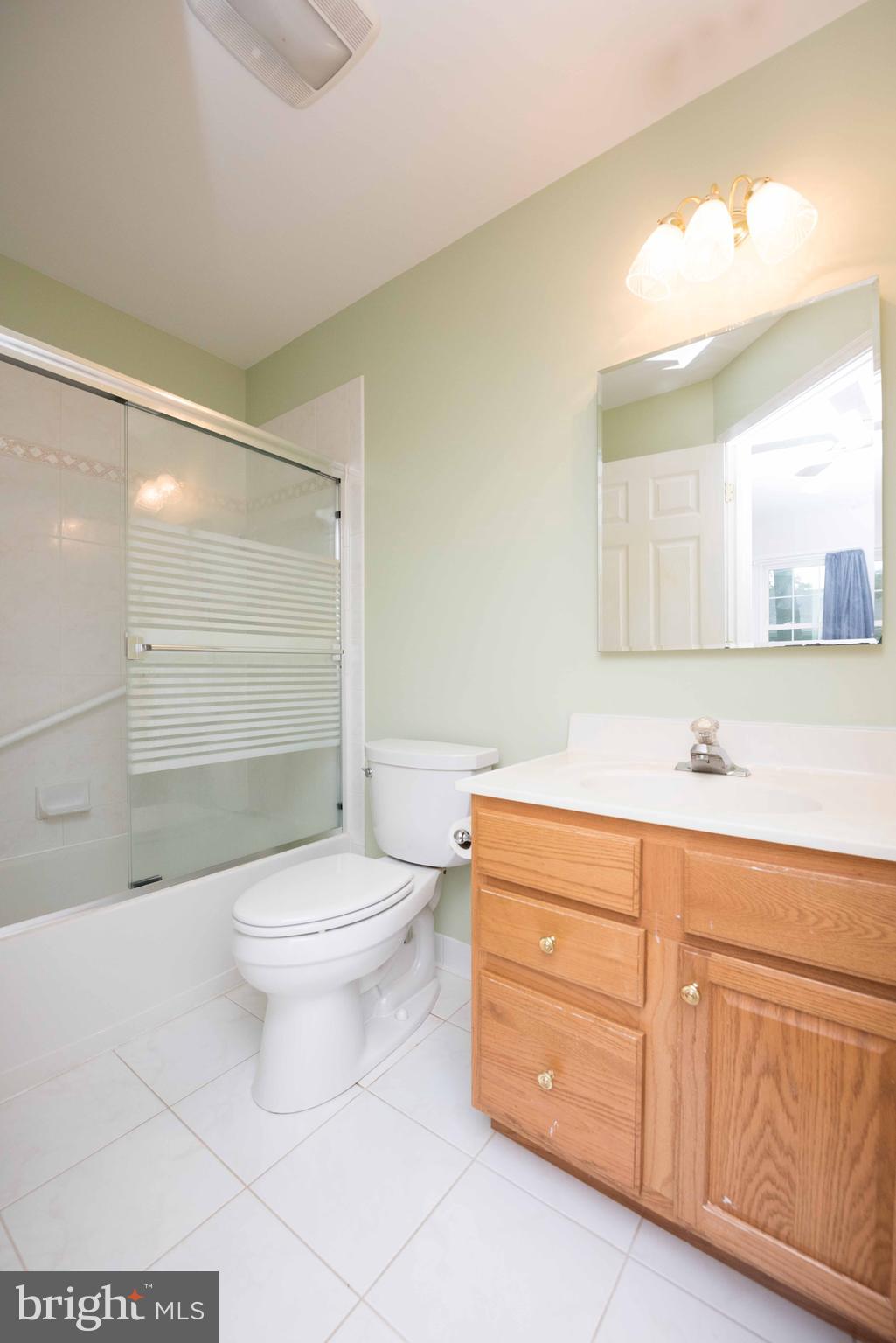 1524 N KENTUCKY STREET