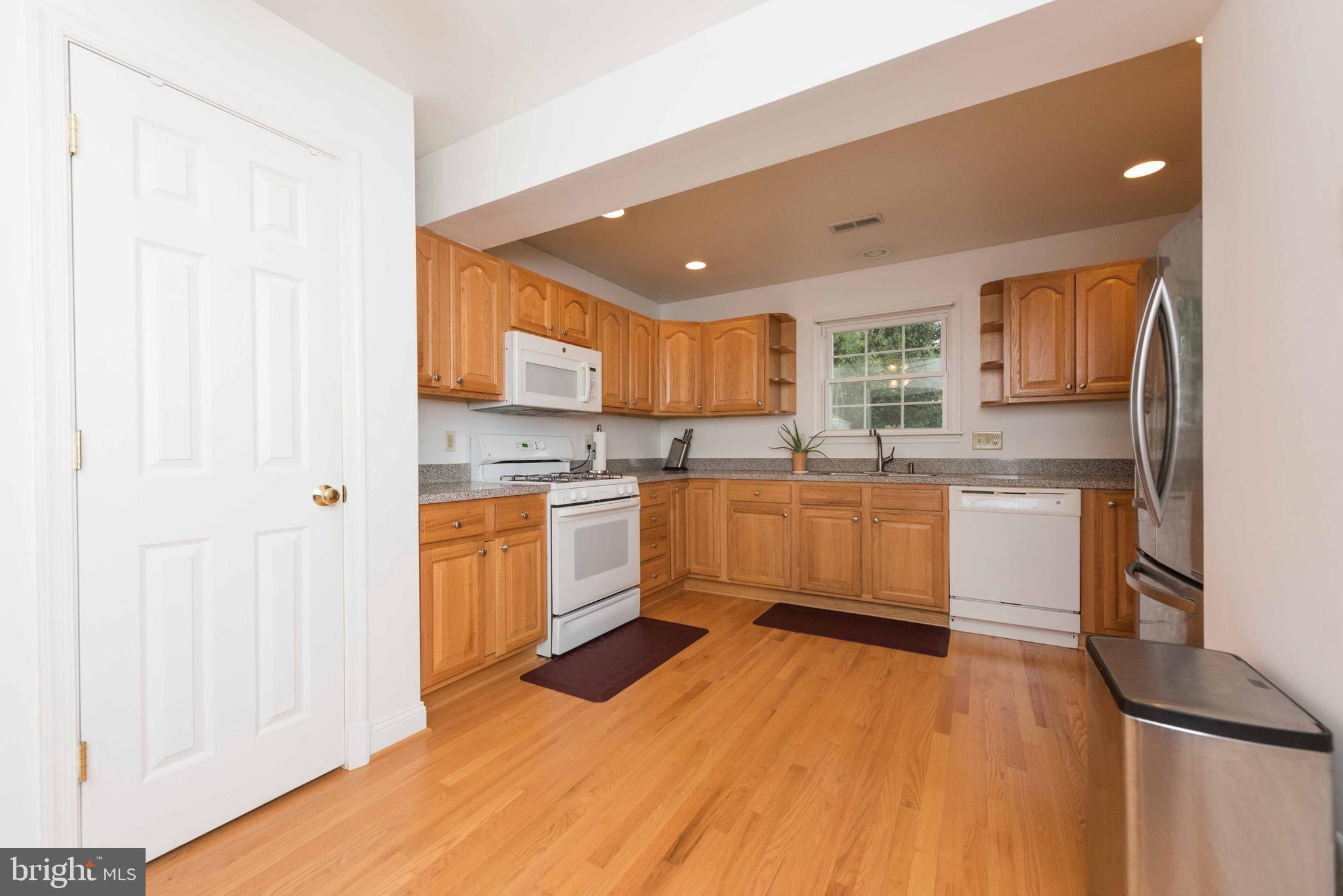 1524 N KENTUCKY STREET