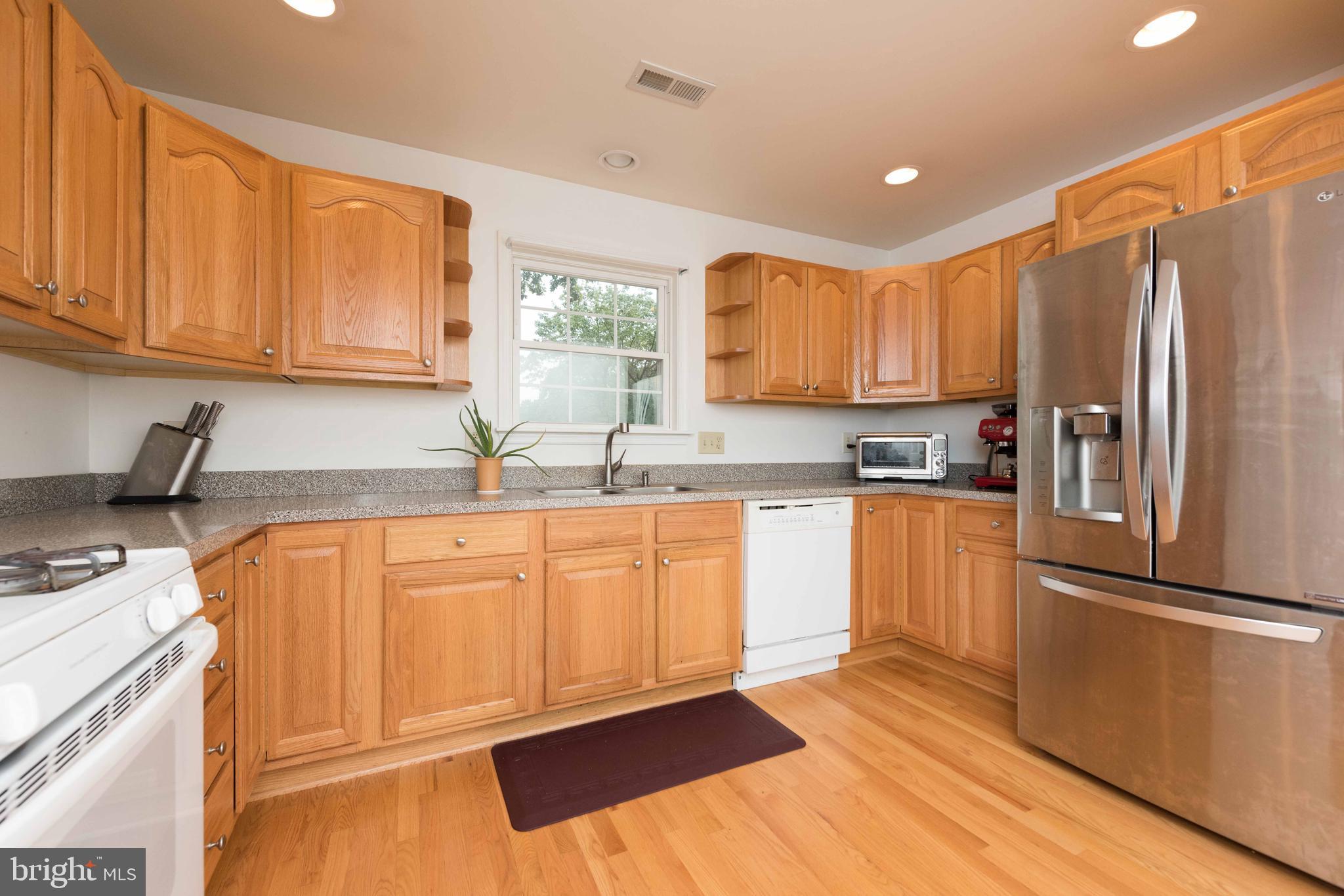 1524 N KENTUCKY STREET