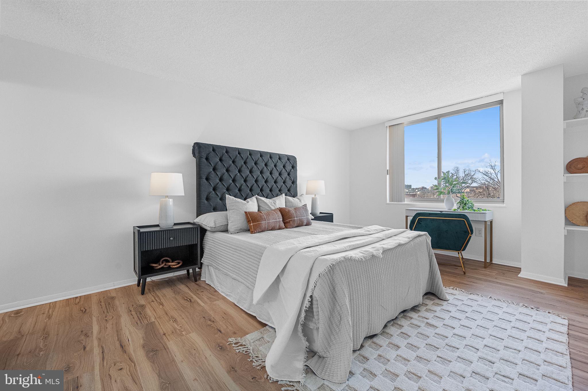 1515 S ARLINGTON RIDGE ROAD 703