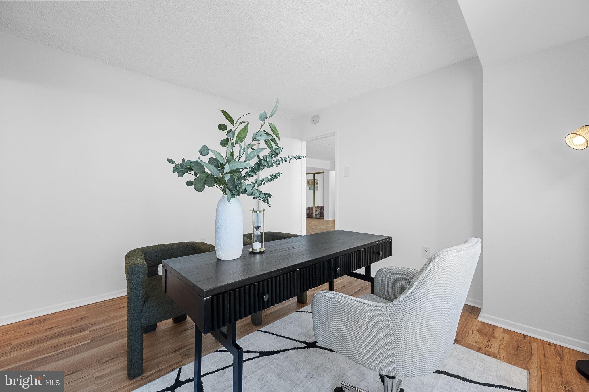 1515 S ARLINGTON RIDGE ROAD 703
