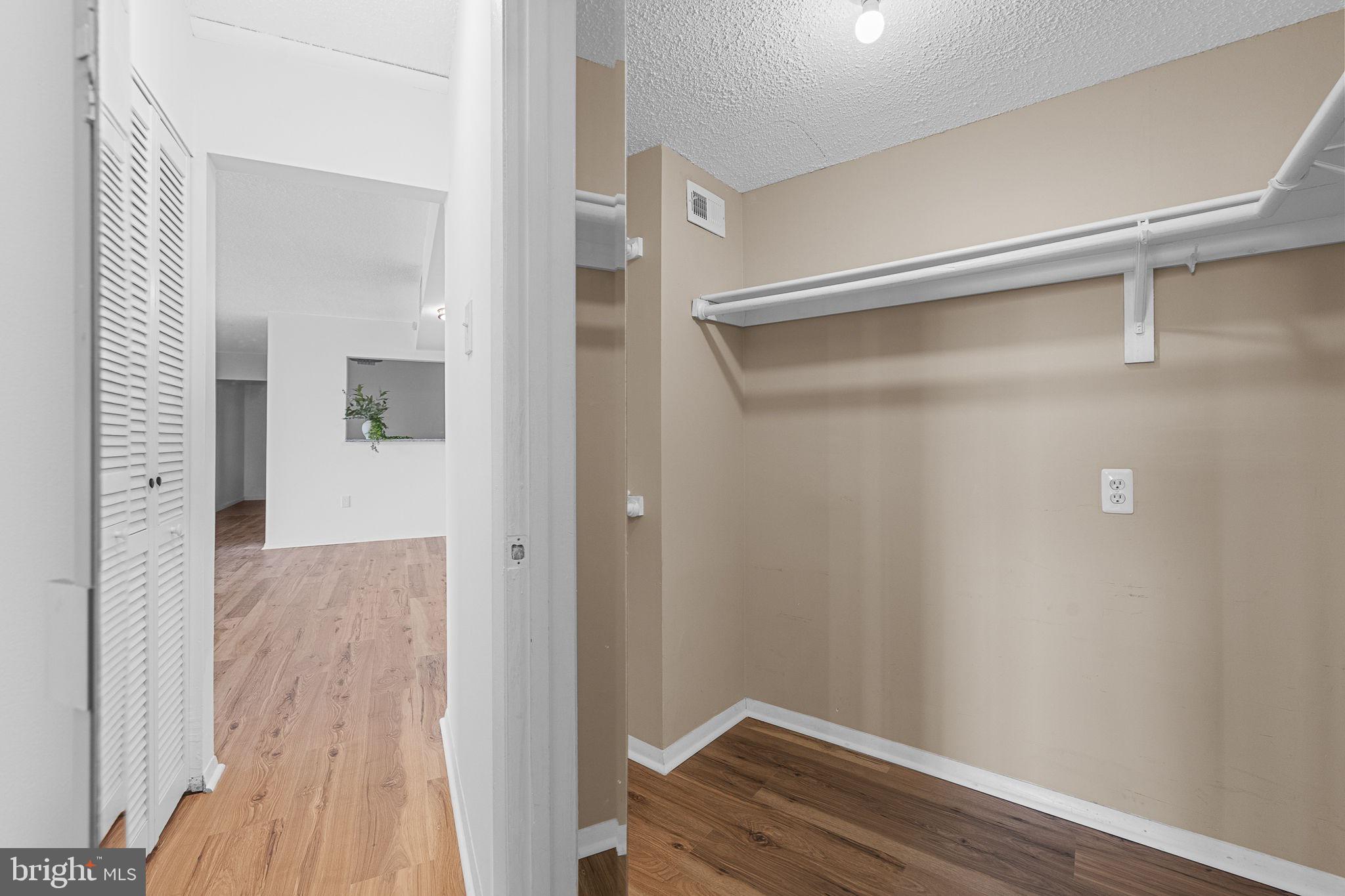 1515 S ARLINGTON RIDGE ROAD 703