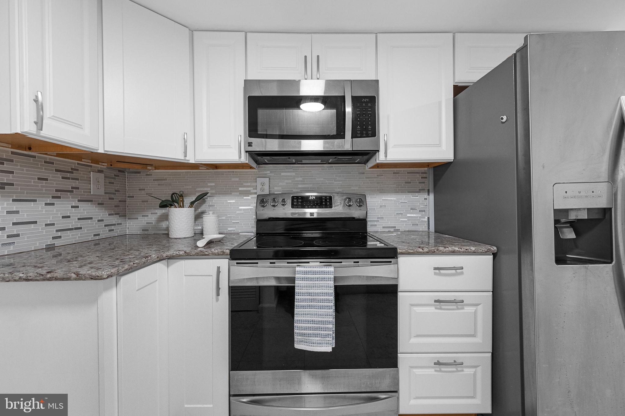 1515 S ARLINGTON RIDGE ROAD 703