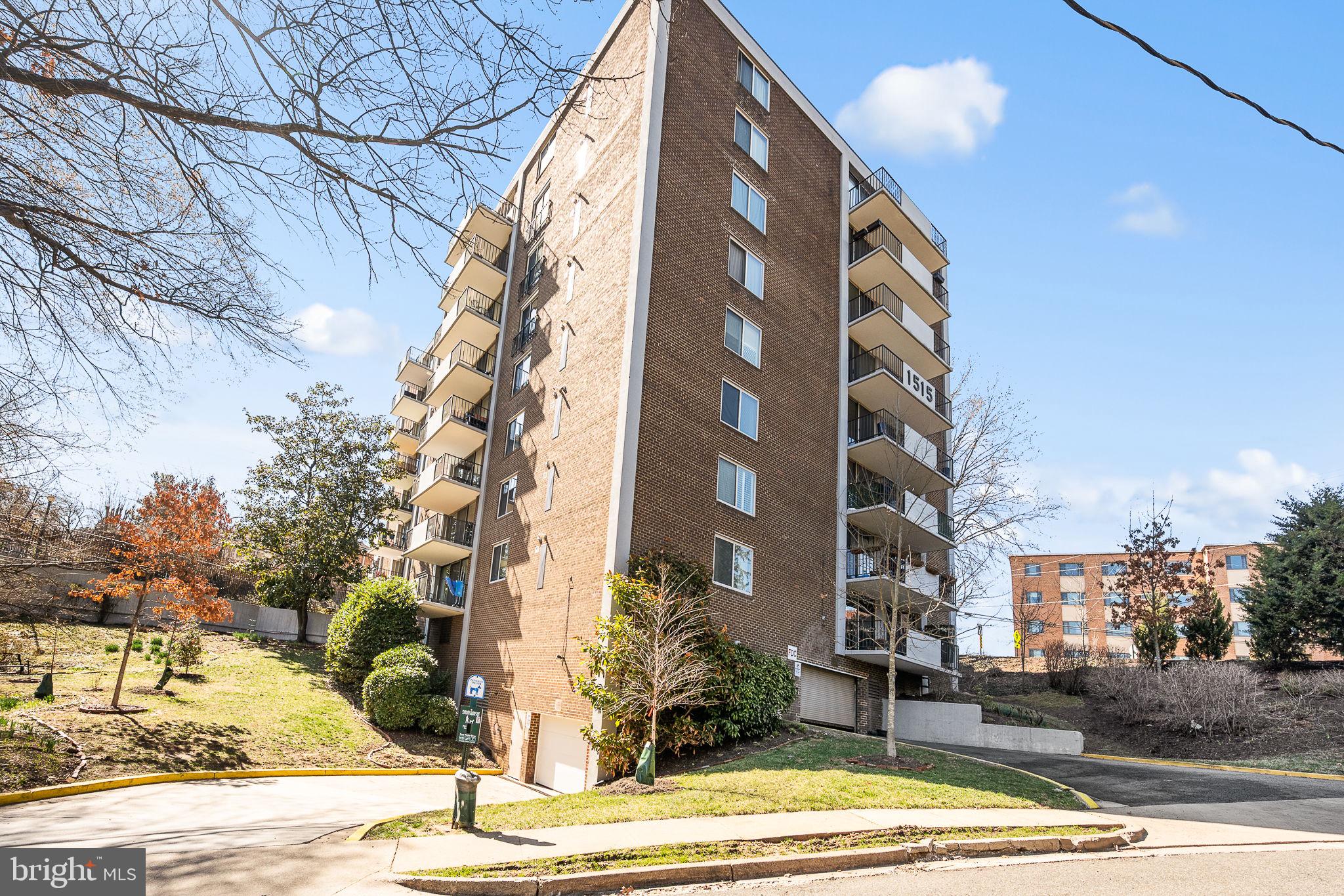 1515 S ARLINGTON RIDGE ROAD 703