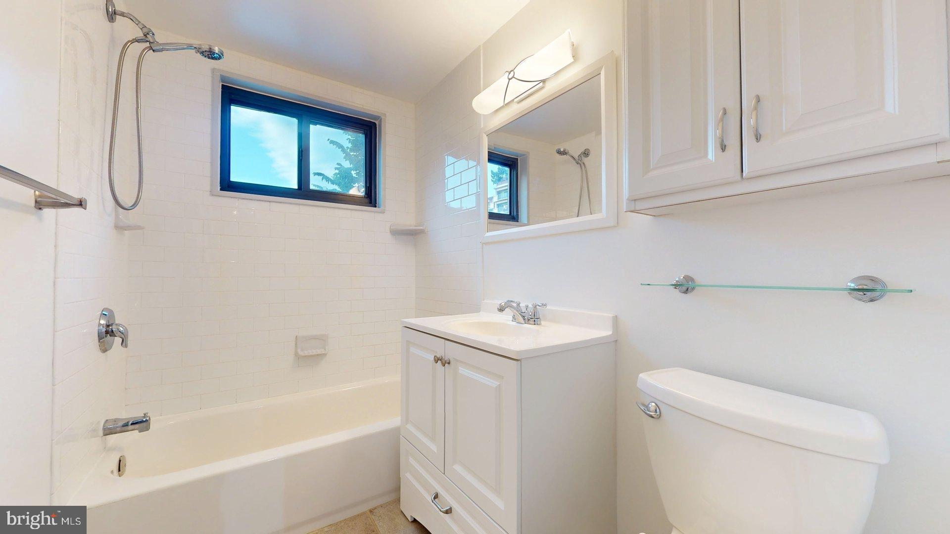 1200 S ARLINGTON RIDGE ROAD 407