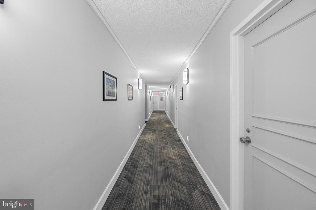 1515 S ARLINGTON RIDGE ROAD 703