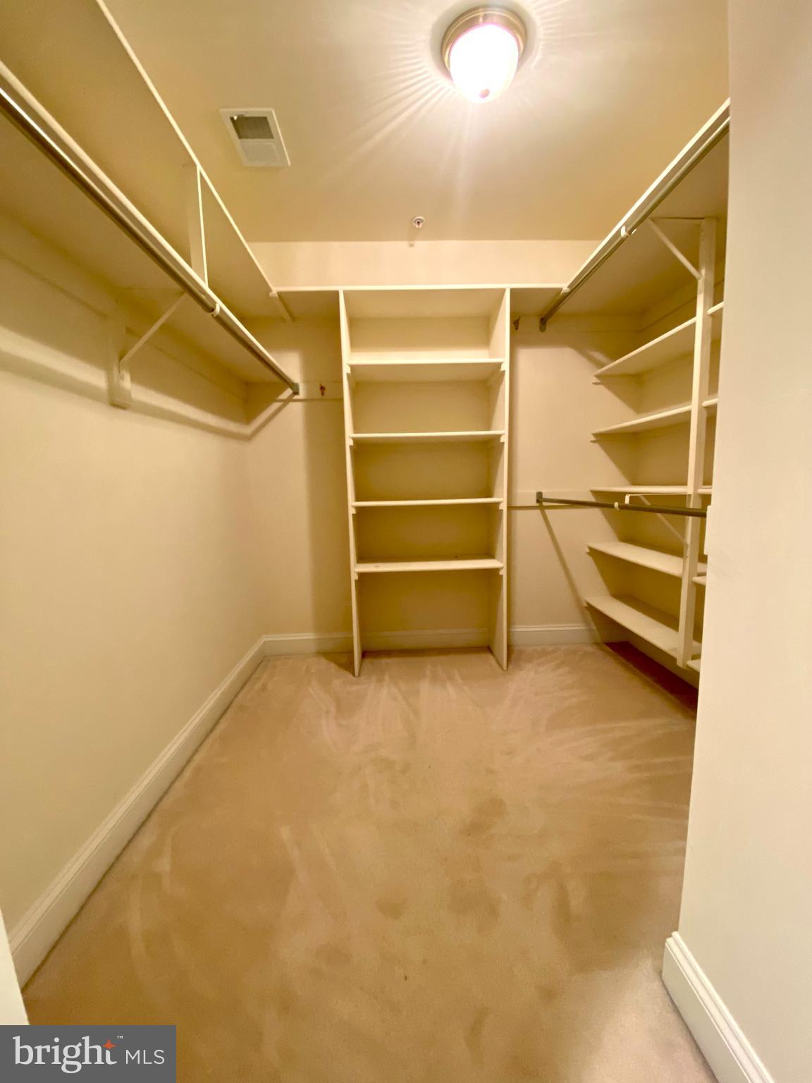2621 FAIRFAX DRIVE