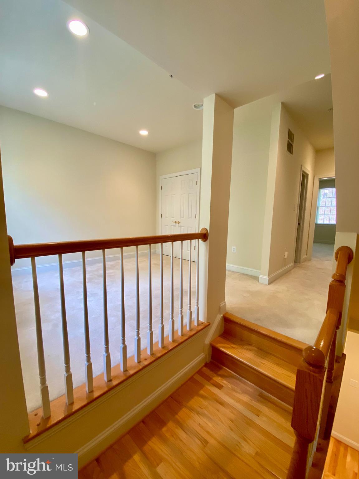 2621 FAIRFAX DRIVE