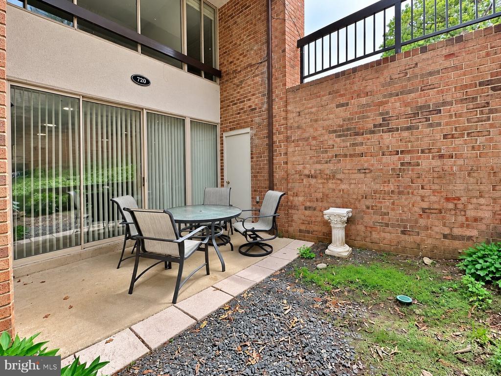 720 15TH STREET S