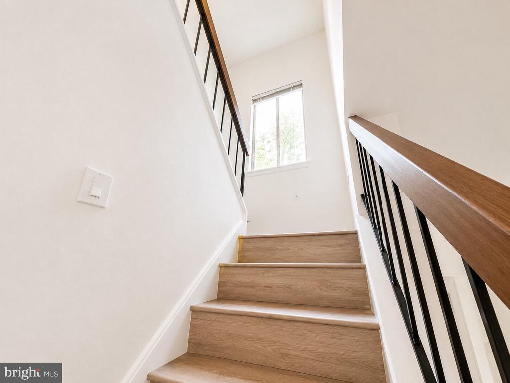 720 15TH STREET S