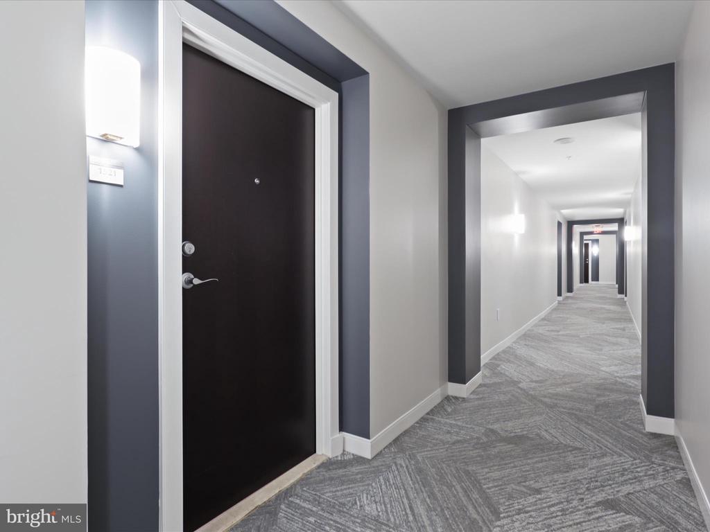 851 N GLEBE ROAD N Unit: 1521