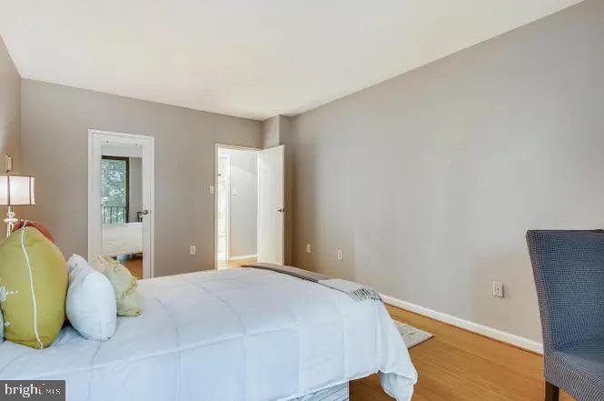 4141 N HENDERSON ROAD Unit: 322