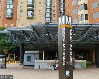 4141 N HENDERSON ROAD Unit: 322