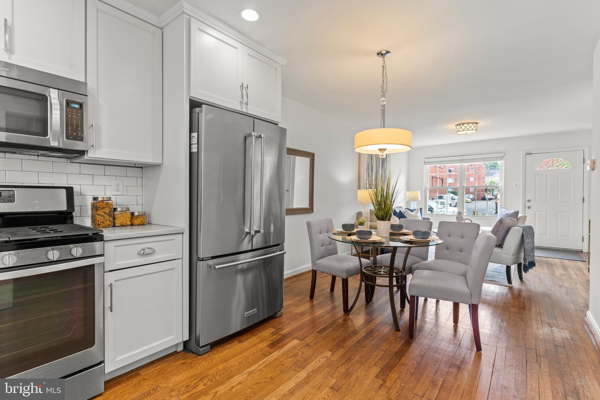 41 W REED AVENUE