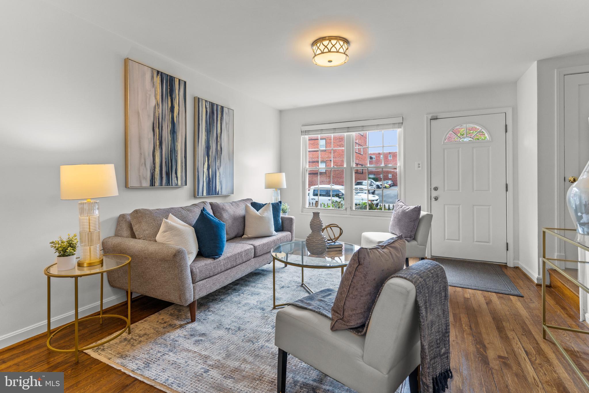 41 W REED AVENUE