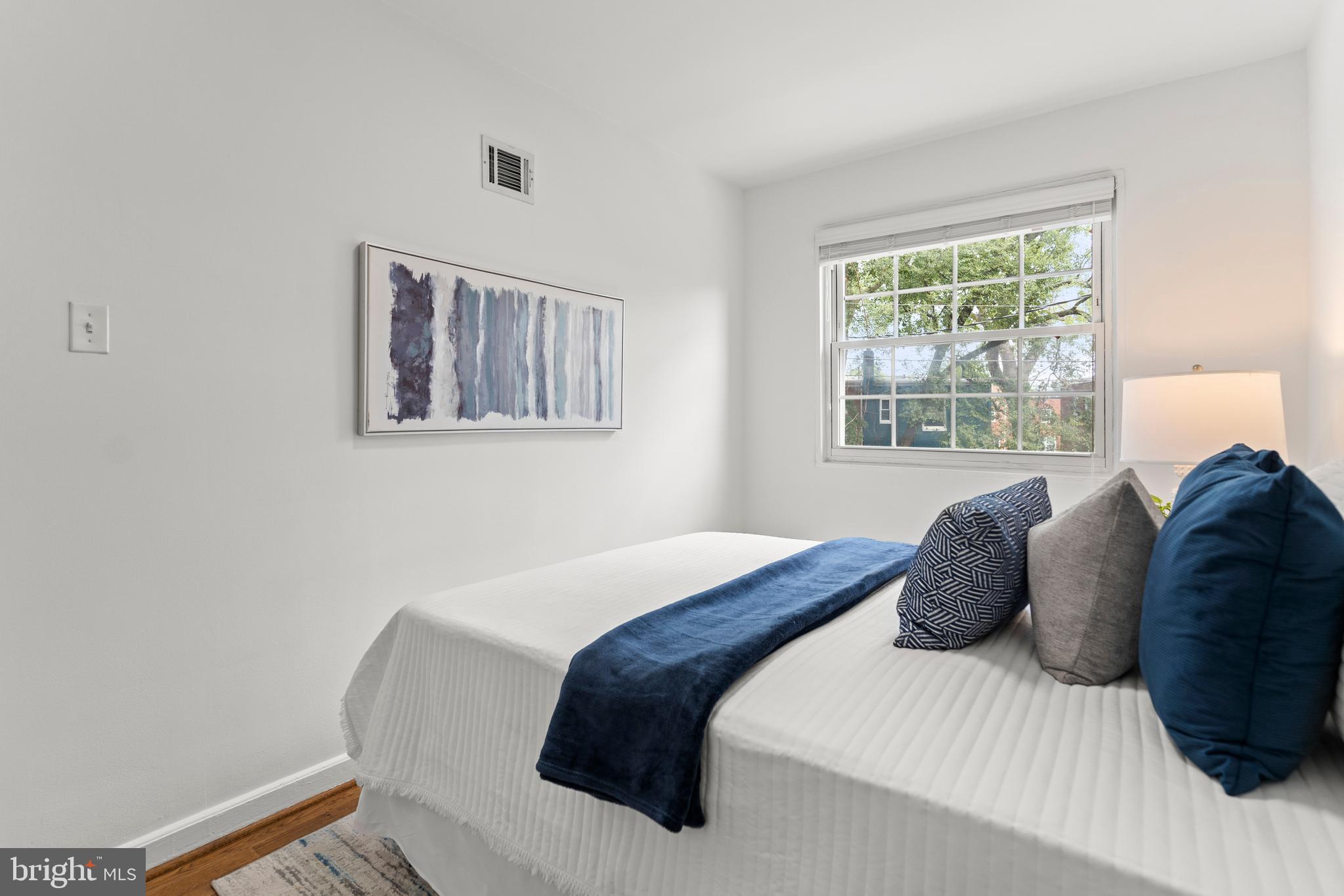 41 W REED AVENUE