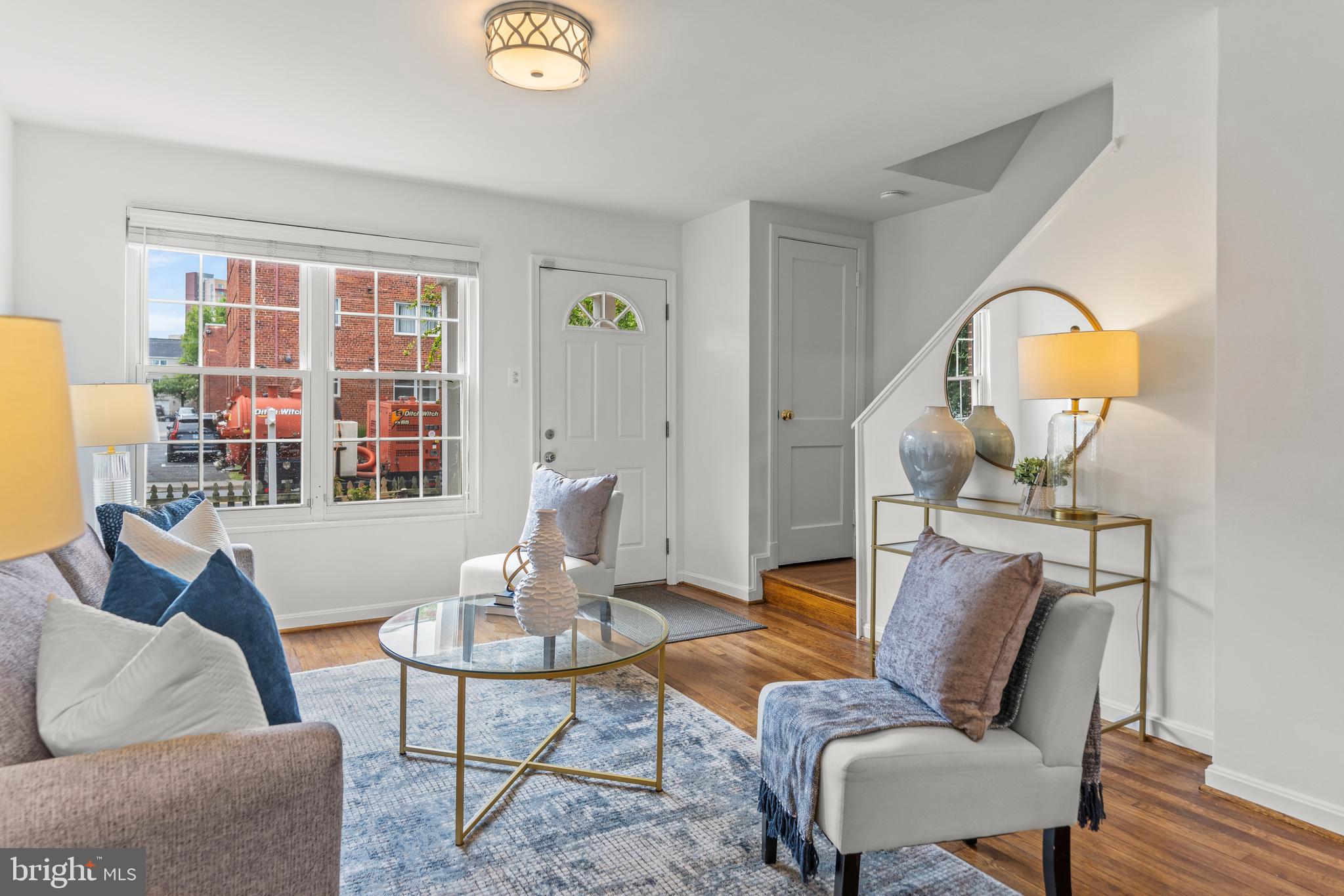 41 W REED AVENUE