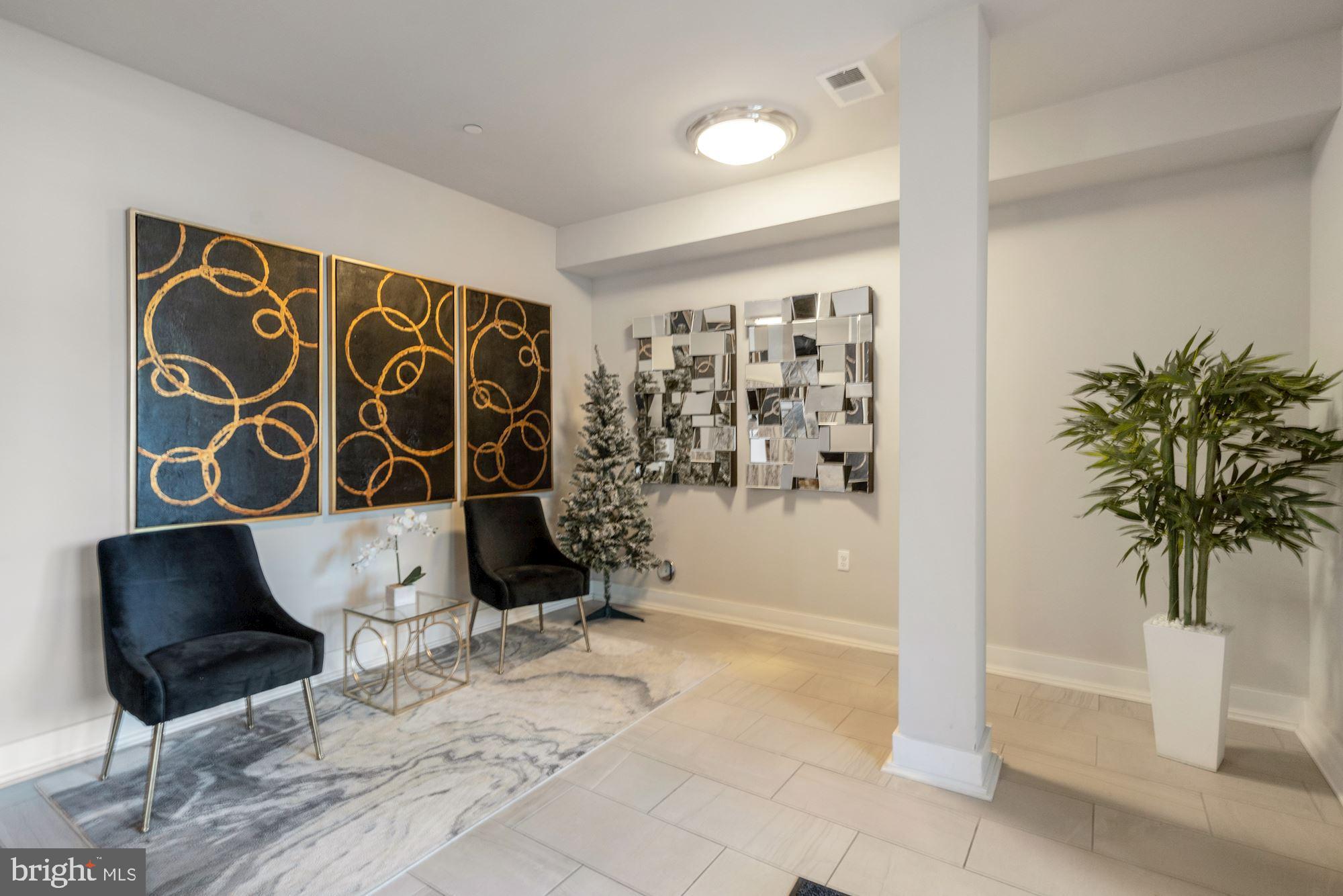 1800 MOUNT VERNON AVENUE 401
