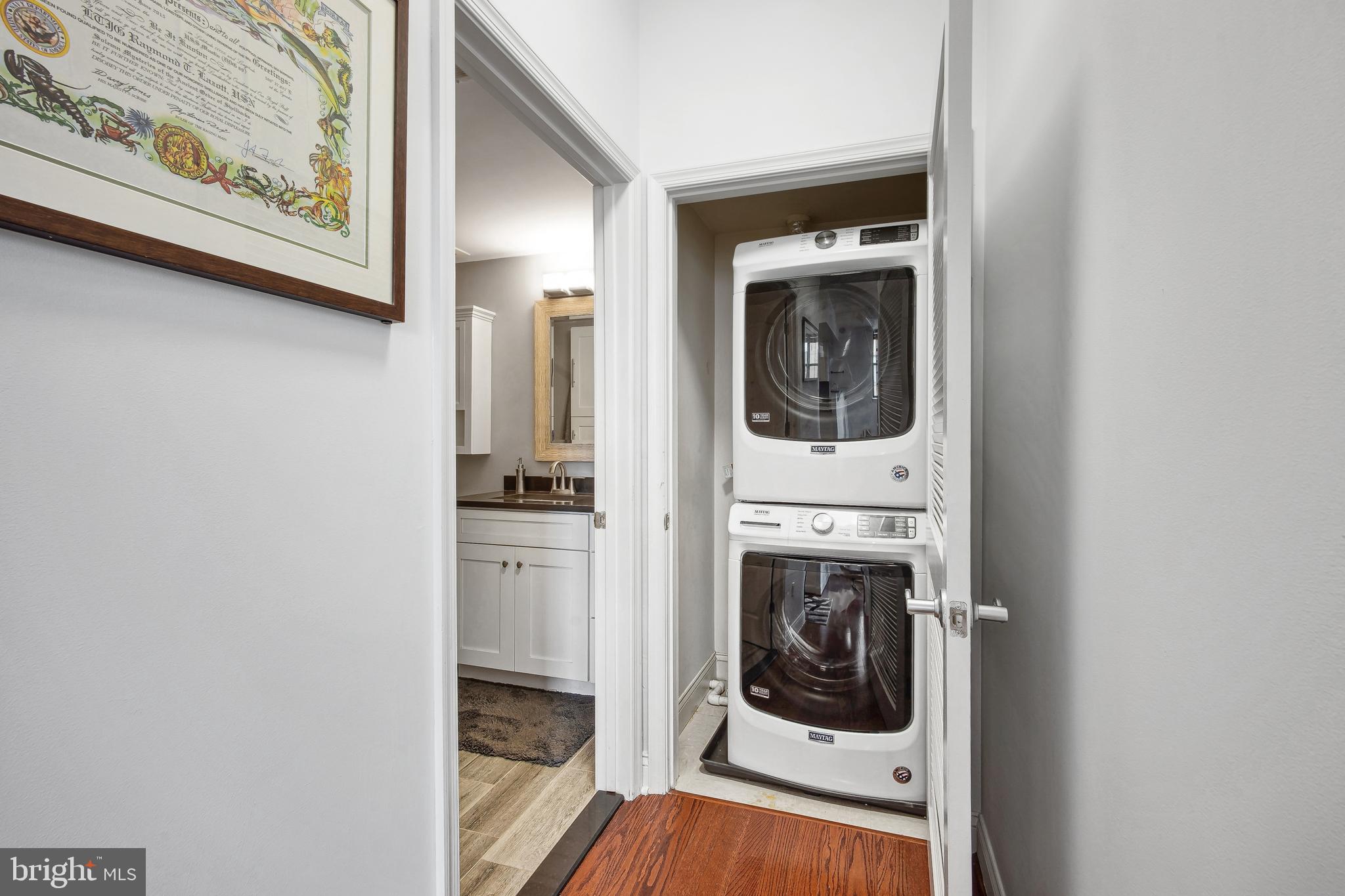 1111 ORONOCO STREET 525