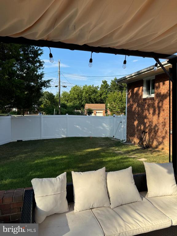 1068 N CHAMBLISS STREET