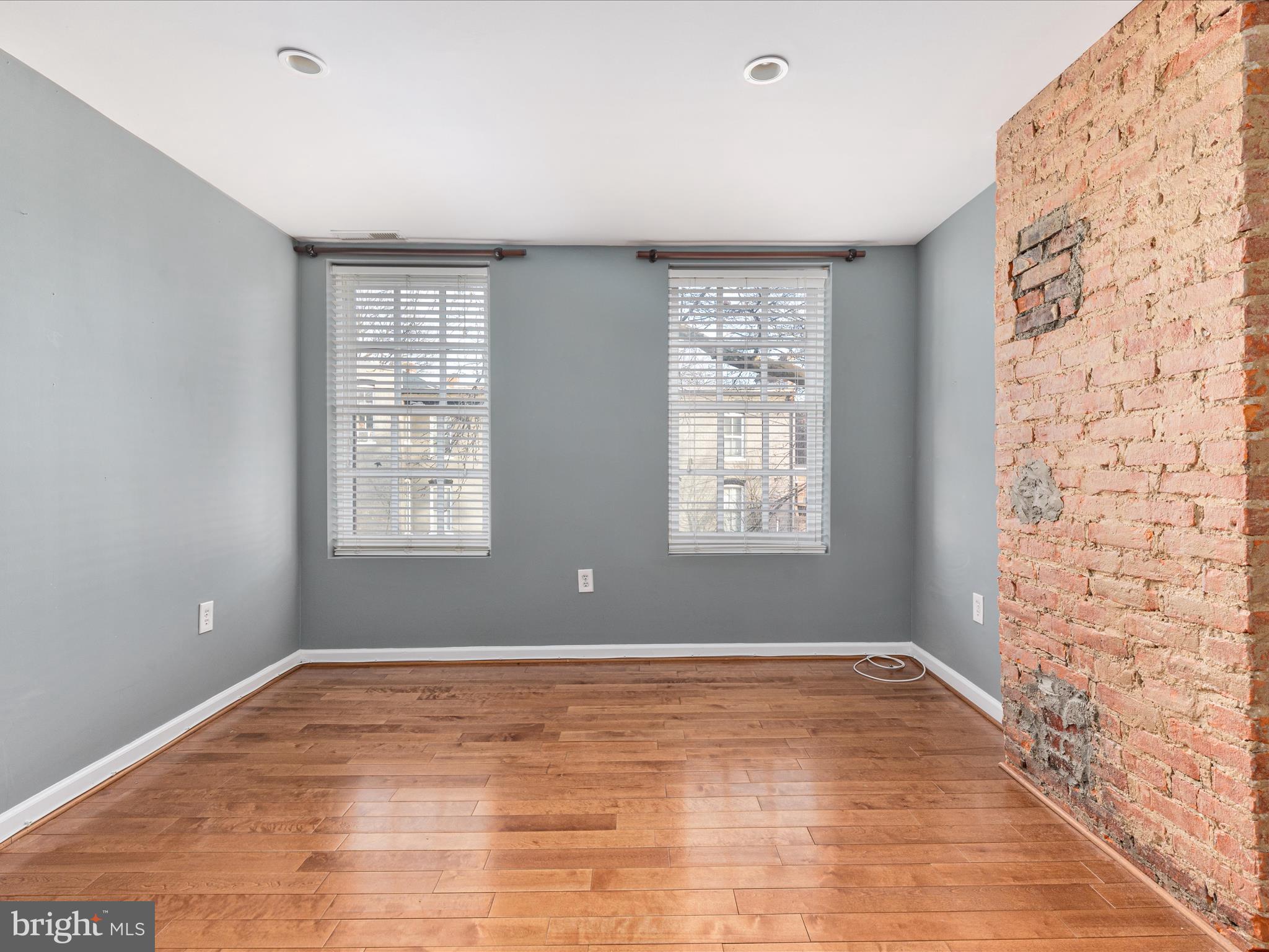 126 N PATRICK STREET