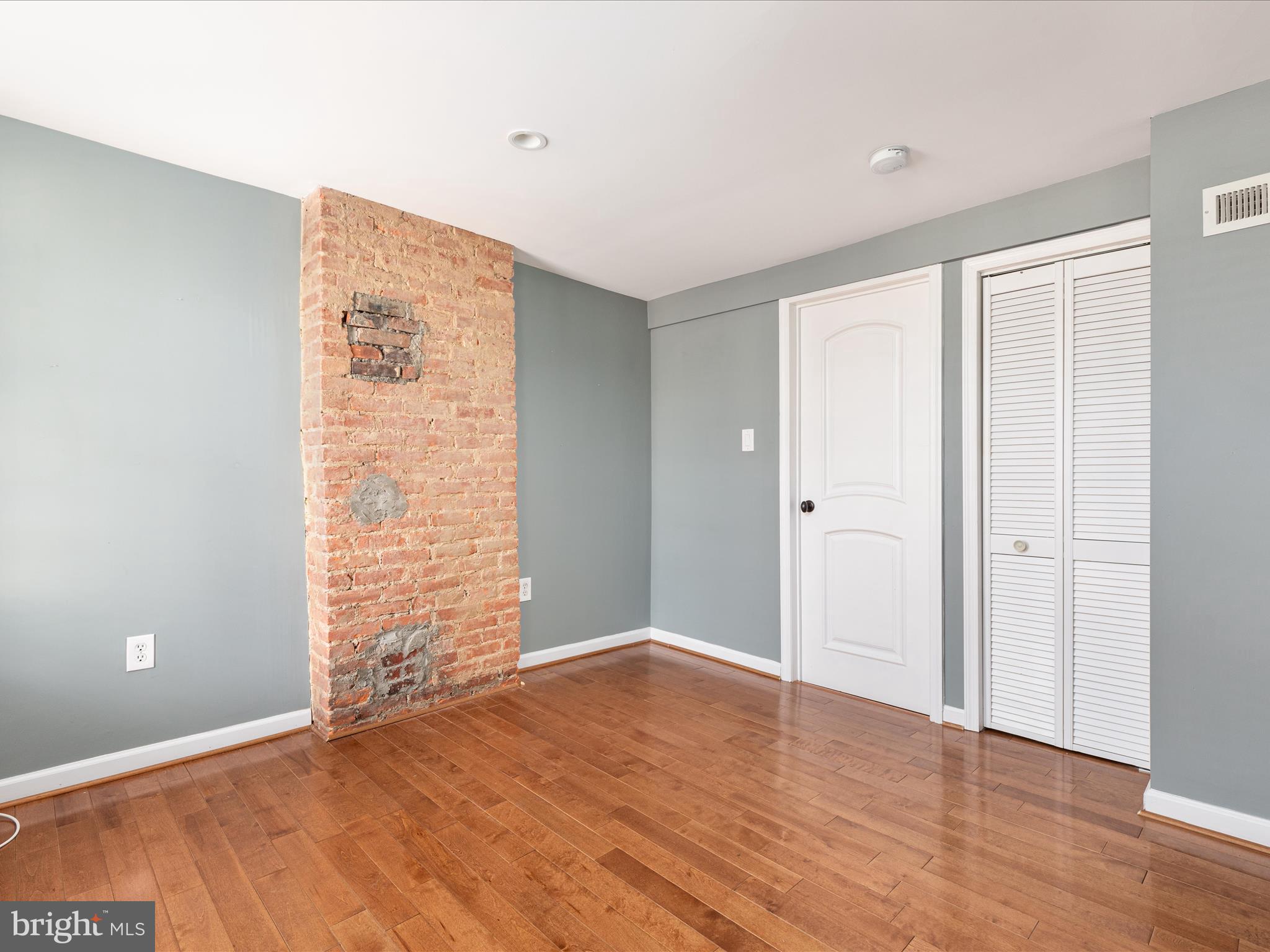 126 N PATRICK STREET