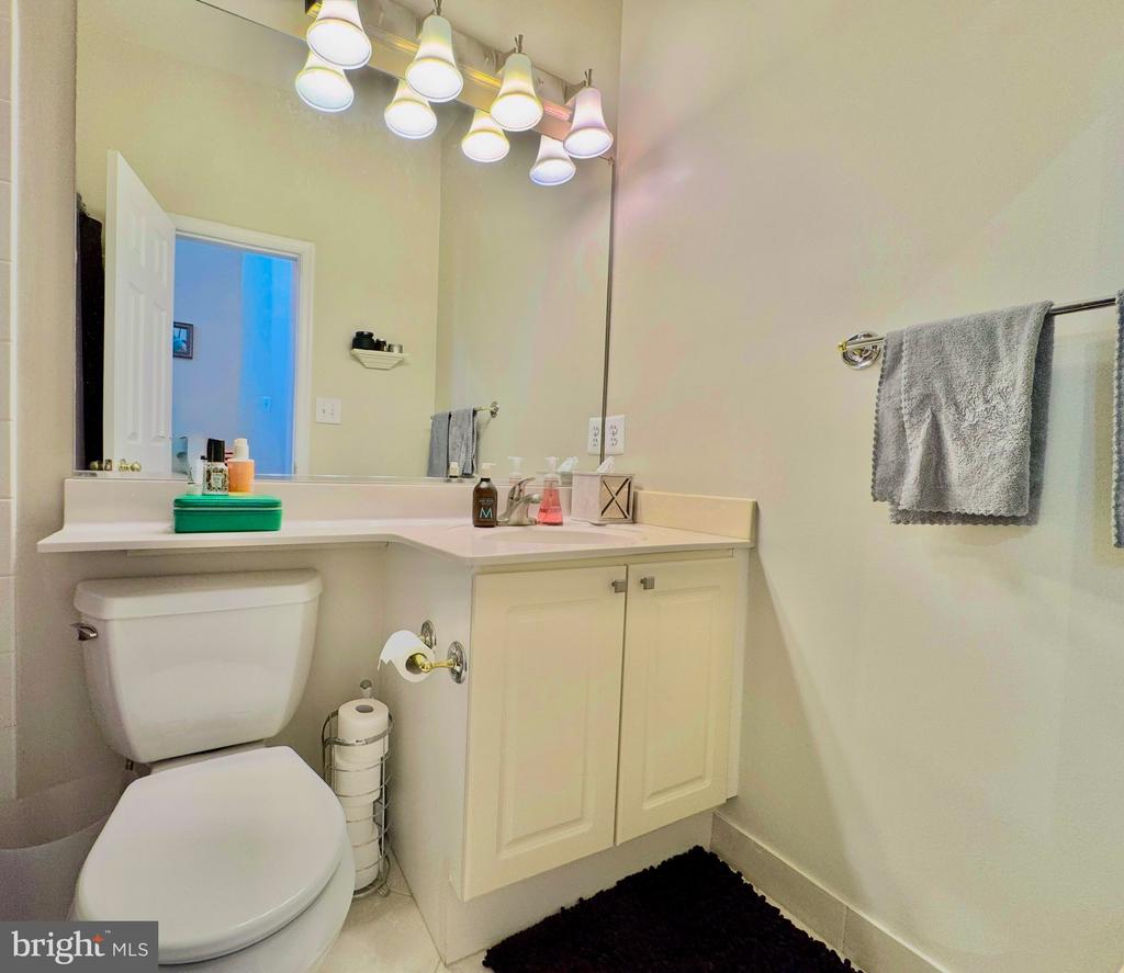 4675 LAWTON WAY 301
