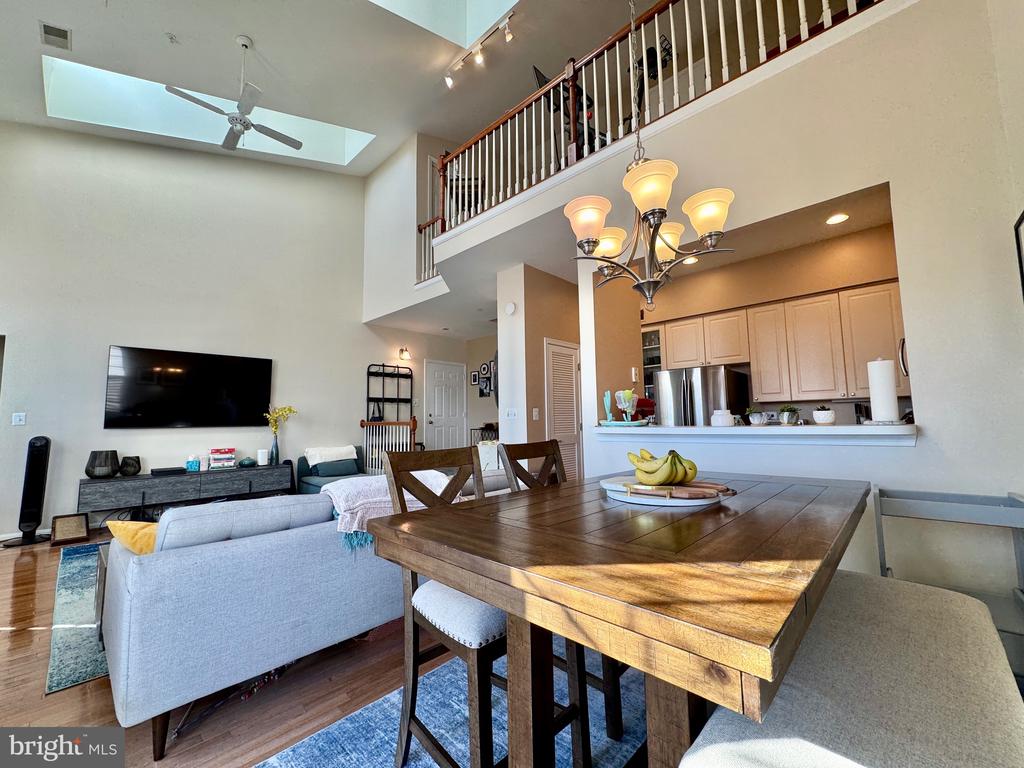 4675 LAWTON WAY 301