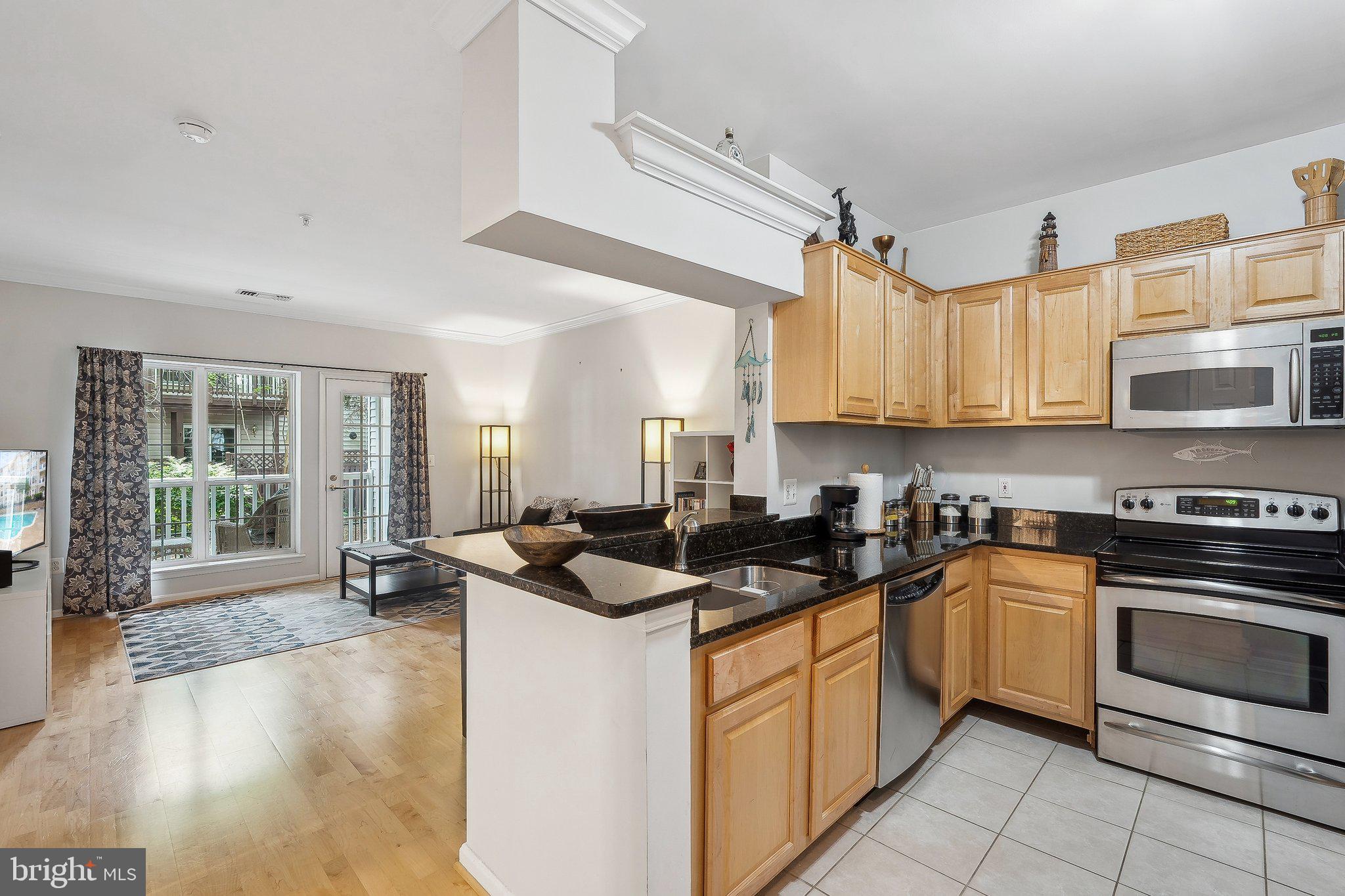 4560 STRUTFIELD LANE 1212