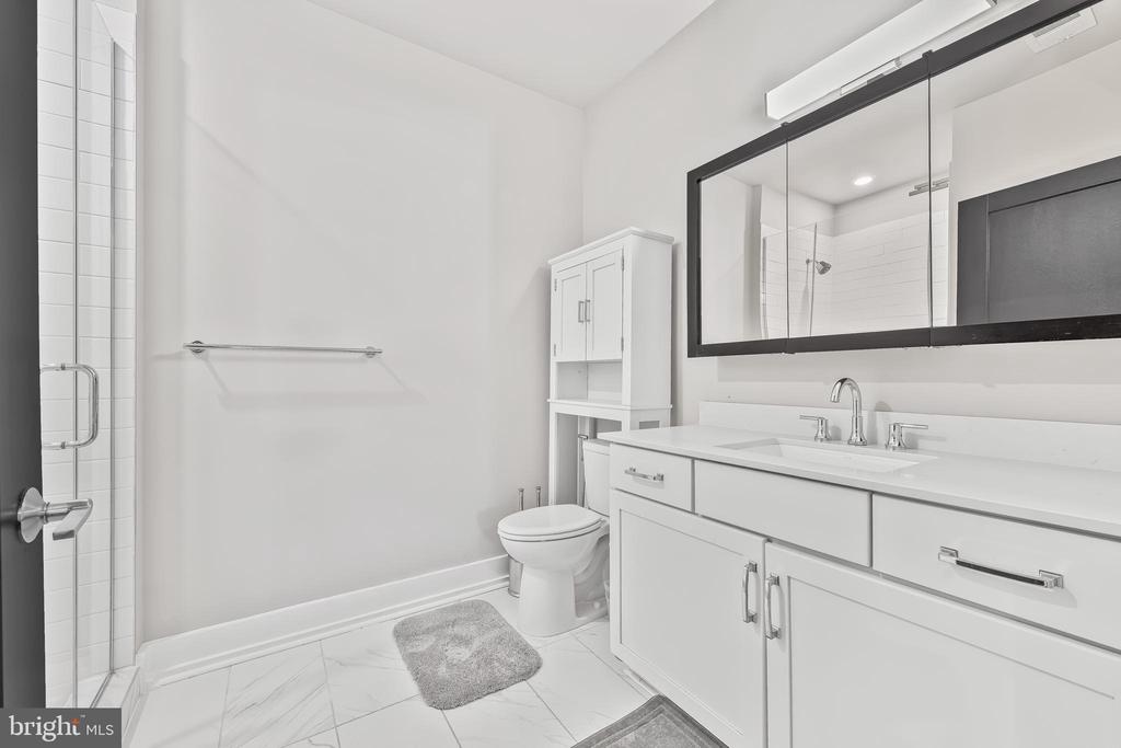 1800 MOUNT VERNON AVENUE 308