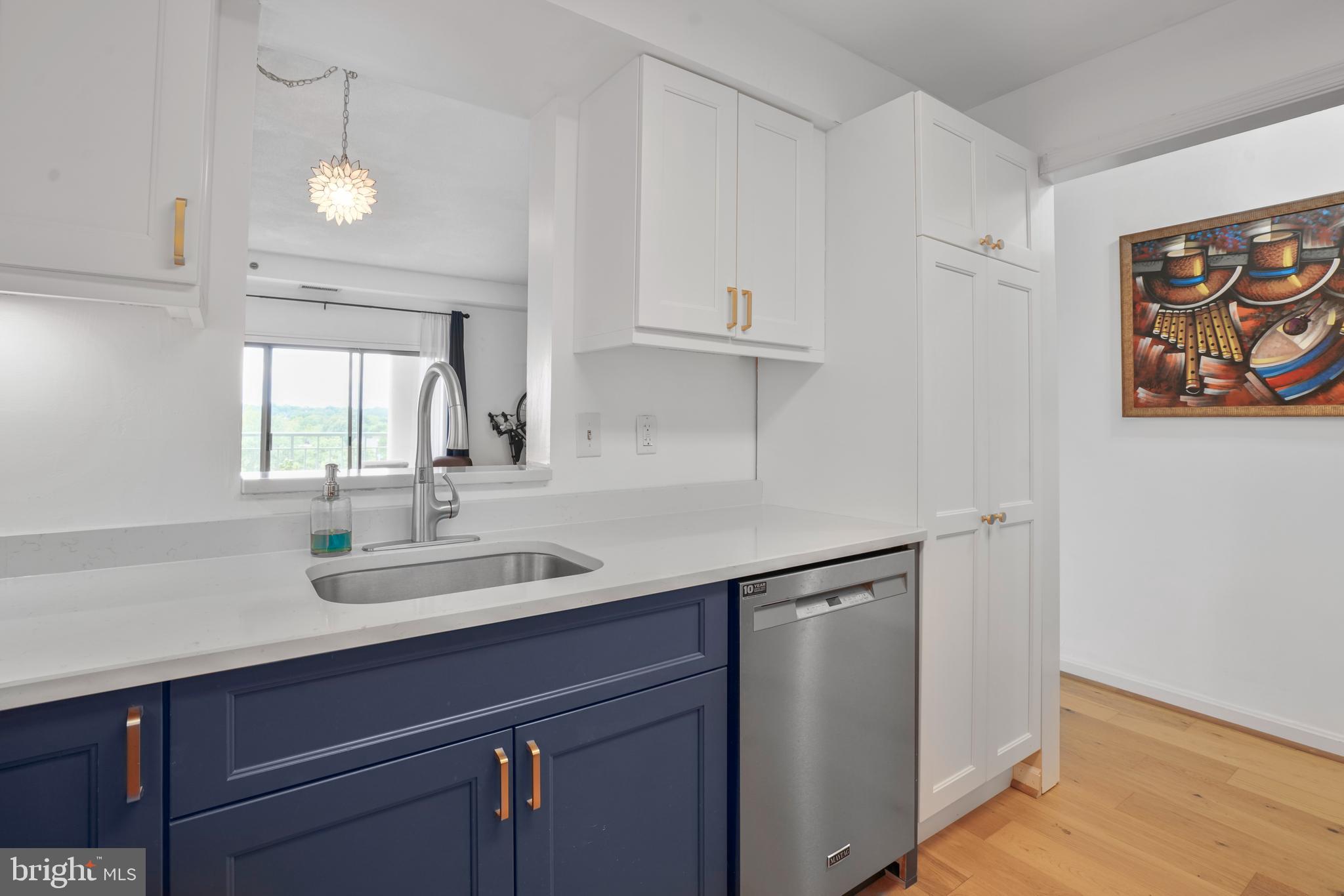 545 E BRADDOCK ROAD 601