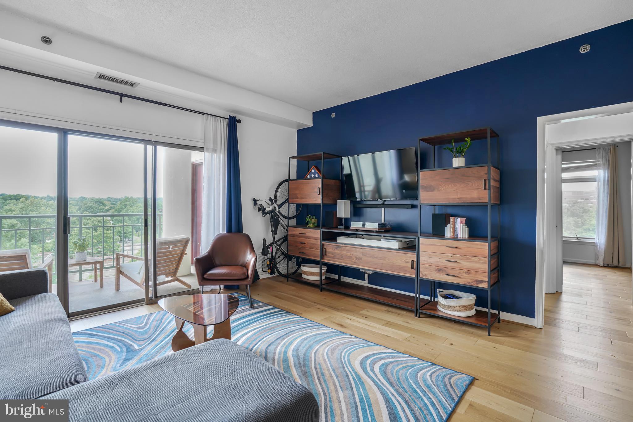 545 E BRADDOCK ROAD 601