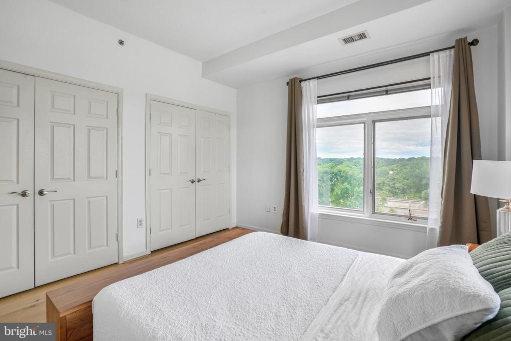 545 E BRADDOCK ROAD 601