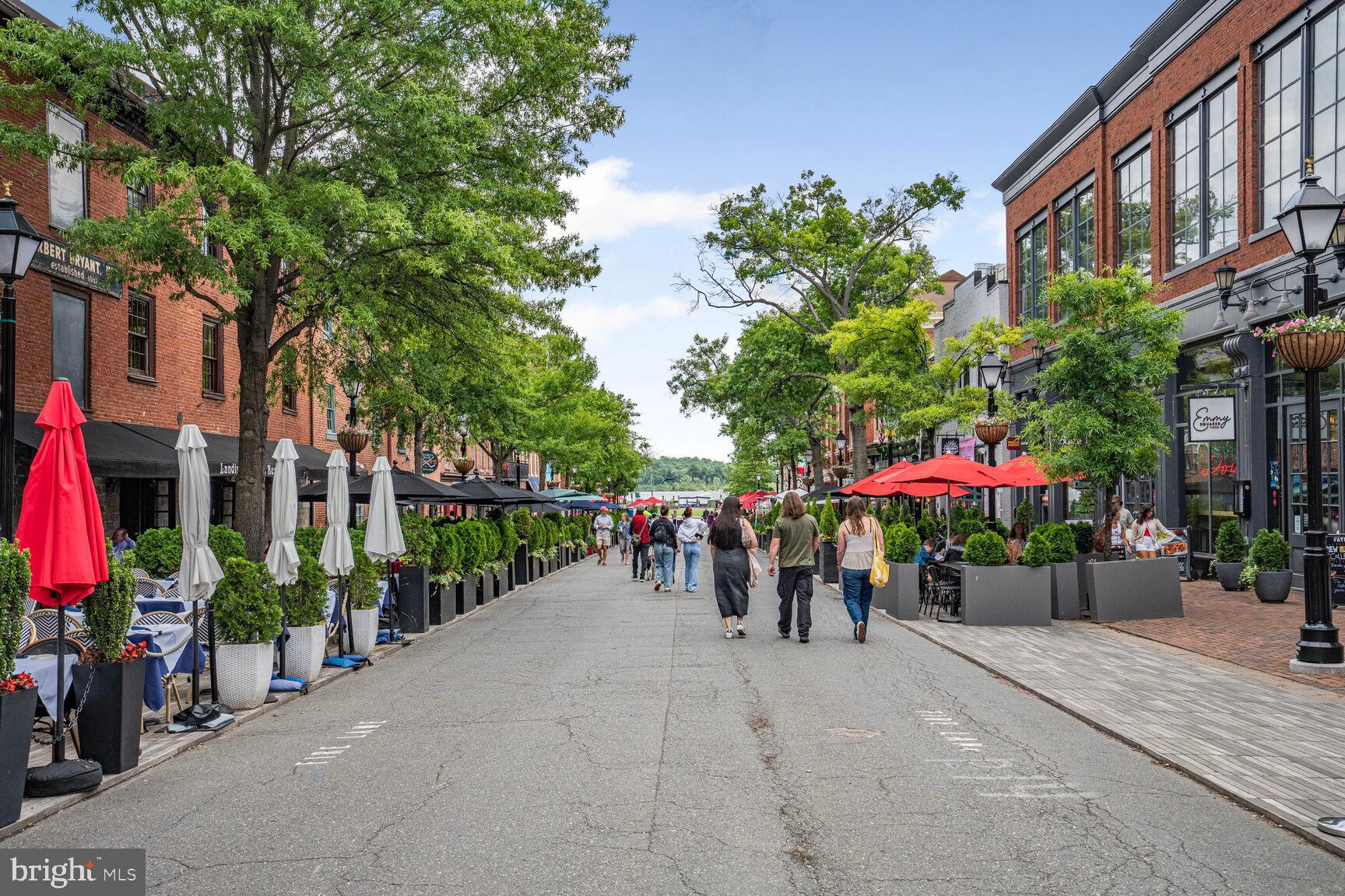 545 E BRADDOCK ROAD 601