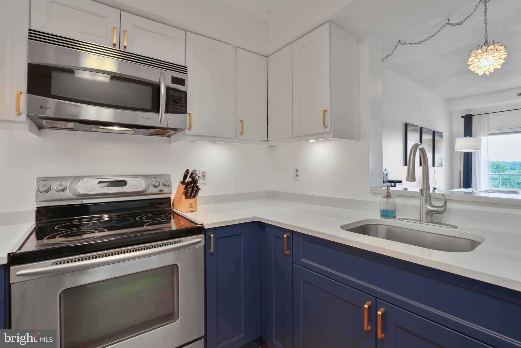 545 E BRADDOCK ROAD 601