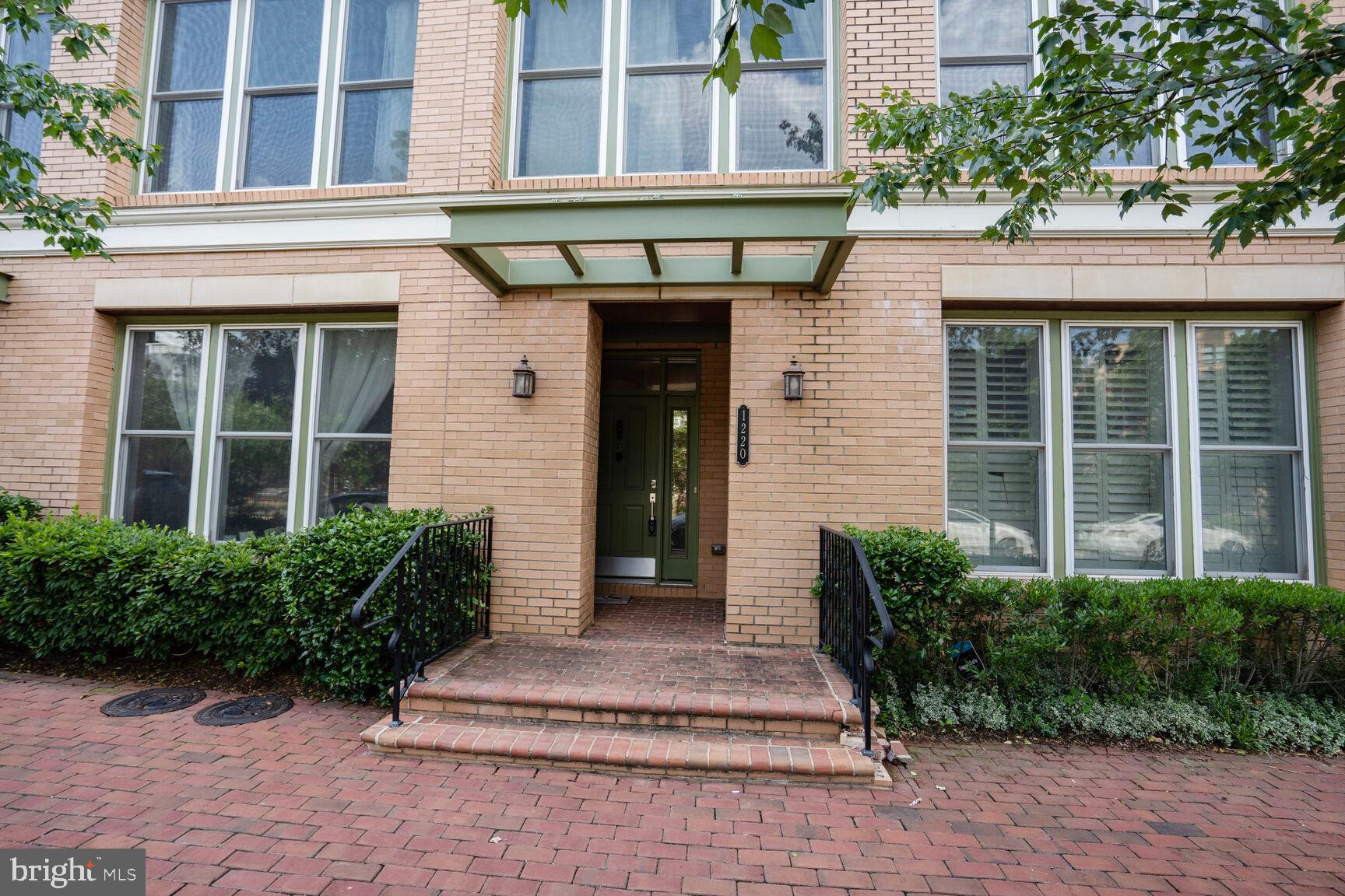 1220 MAIN LINE BOULEVARD 102