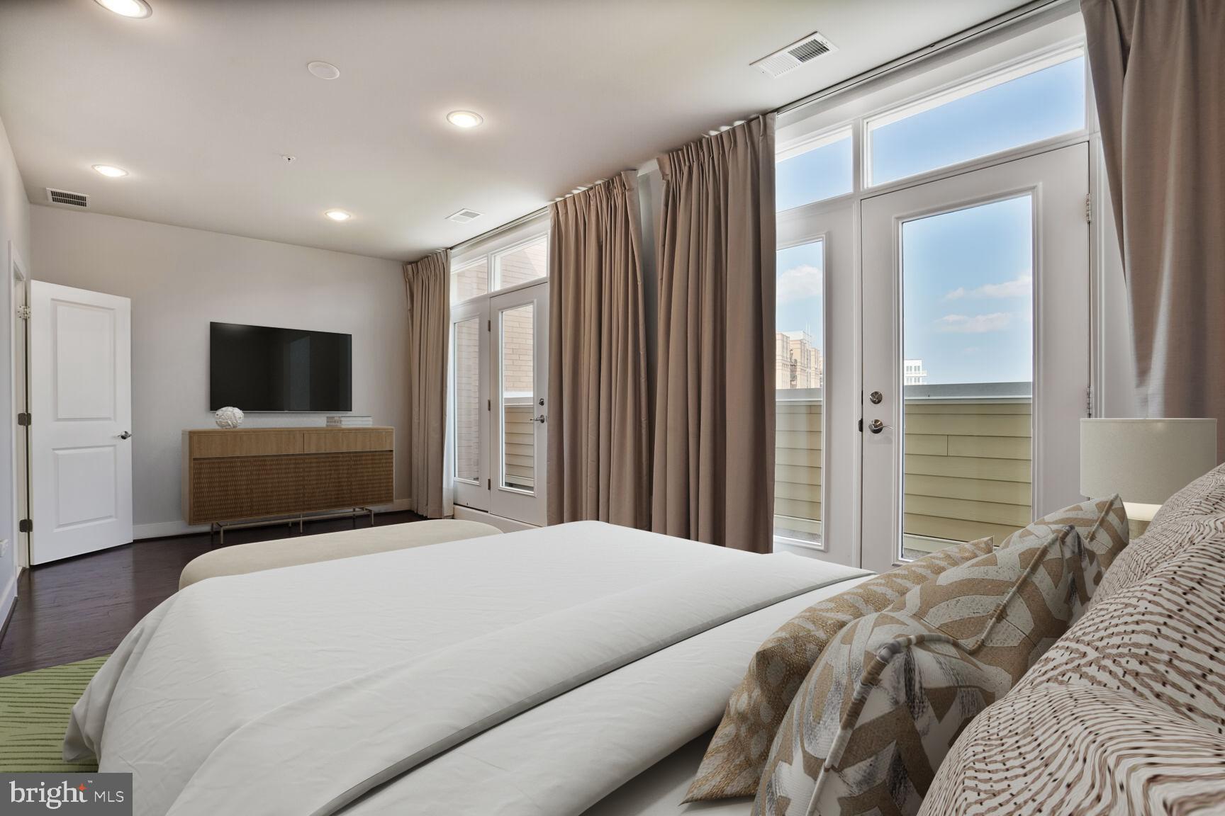 1220 MAIN LINE BOULEVARD 102