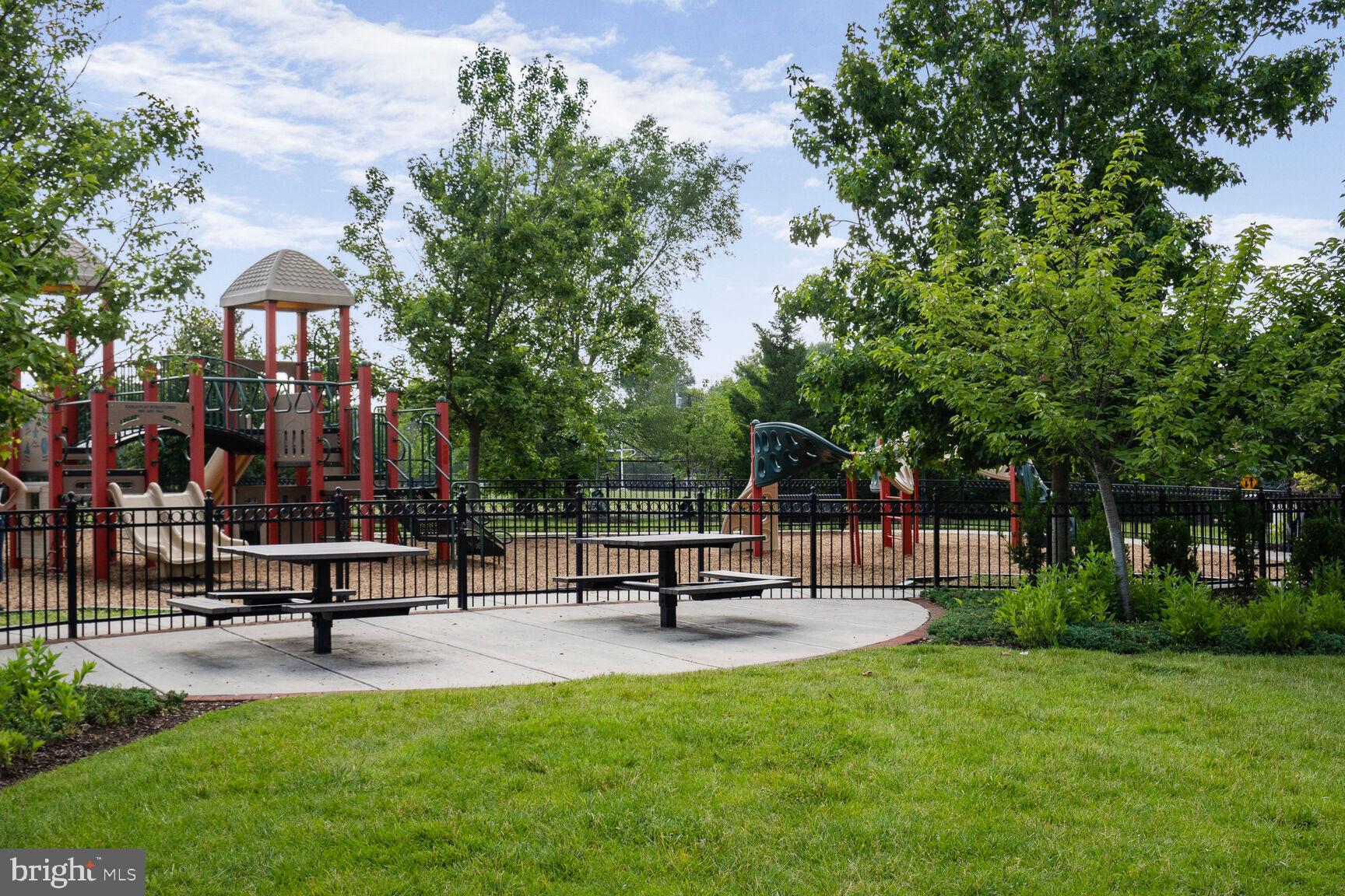 1220 MAIN LINE BOULEVARD 102