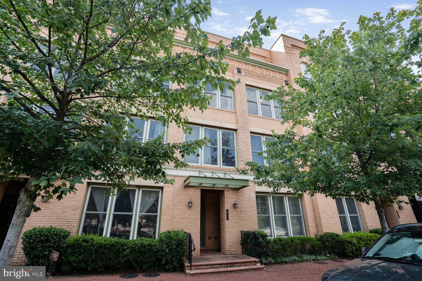 1220 MAIN LINE BOULEVARD 102