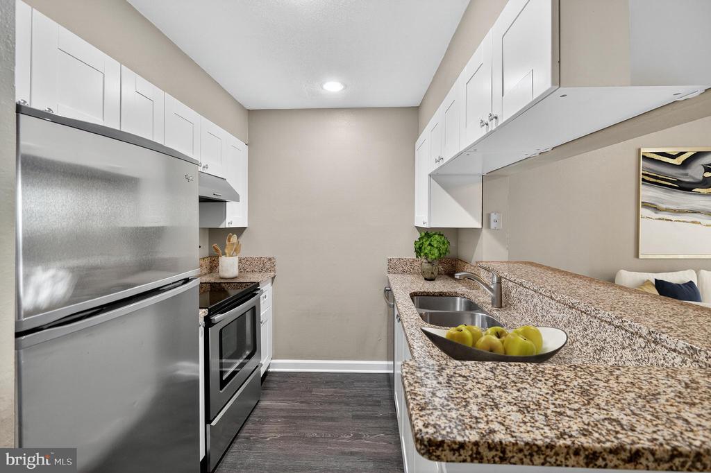 3313 WYNDHAM CIRCLE 1214