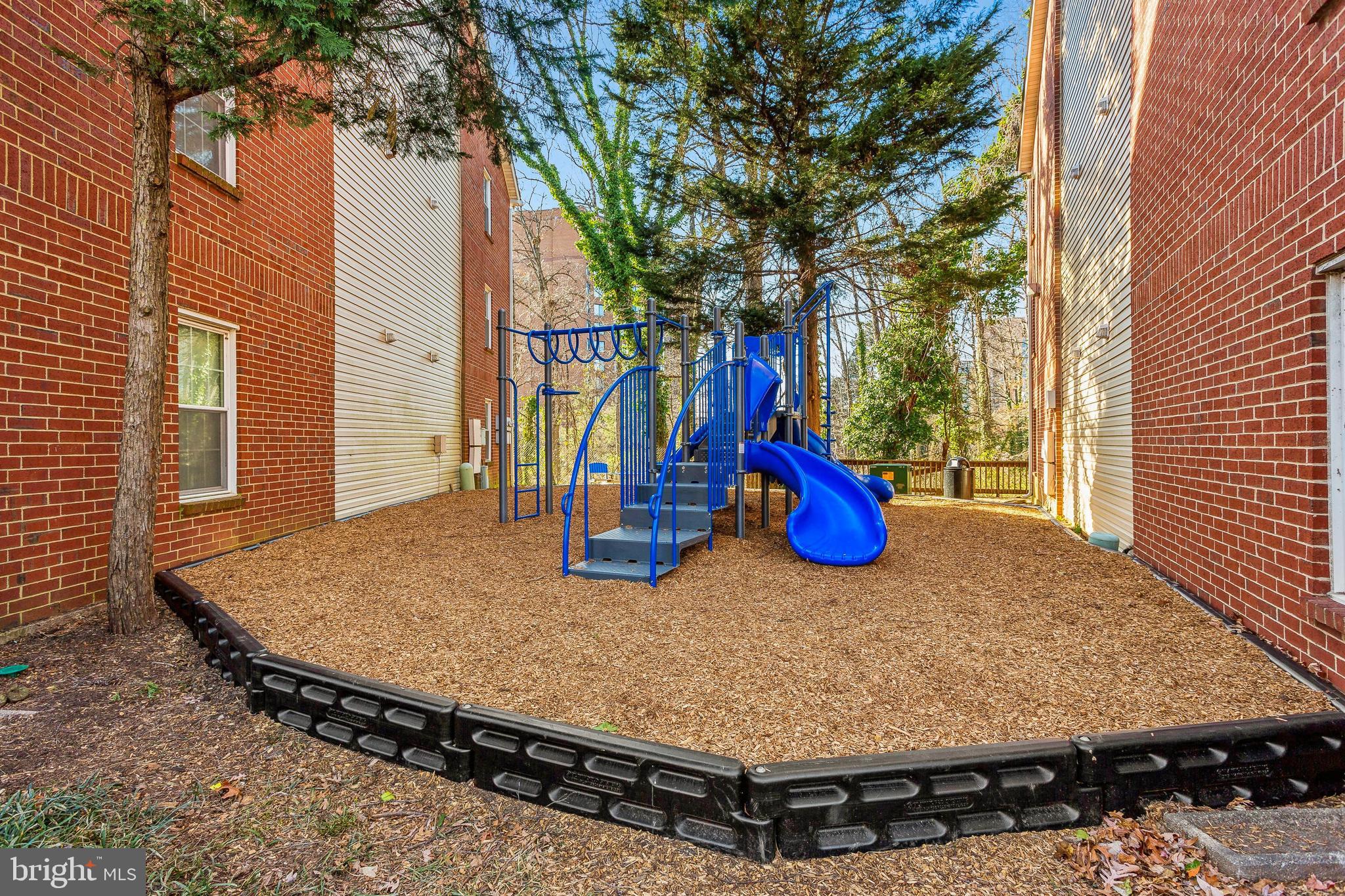 3313 WYNDHAM CIRCLE 1214