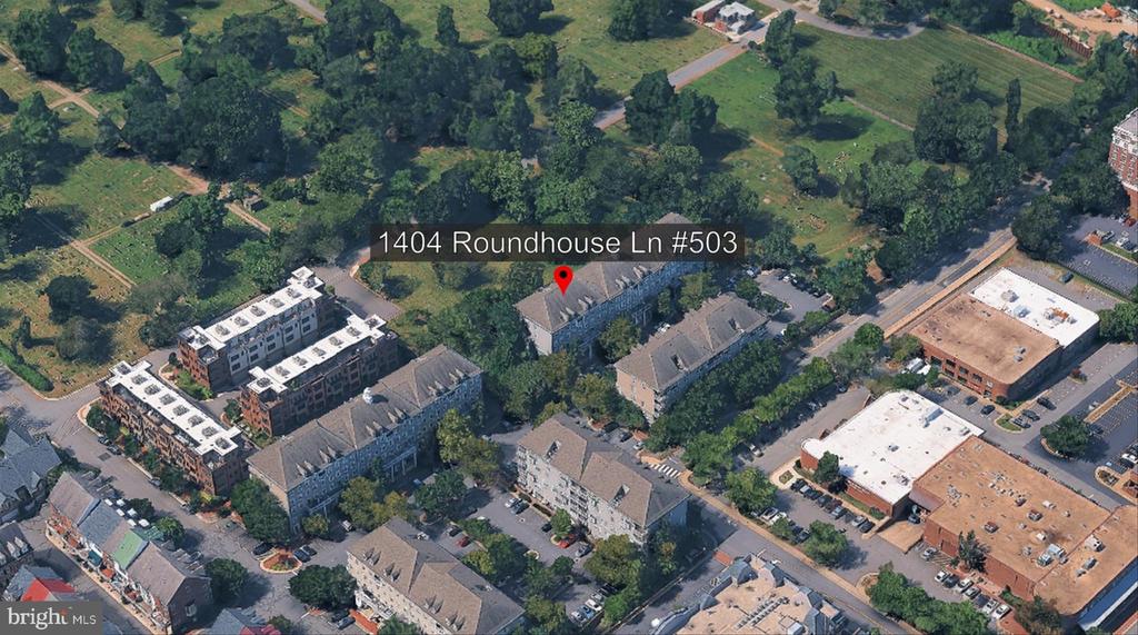 1404 ROUNDHOUSE LANE 503