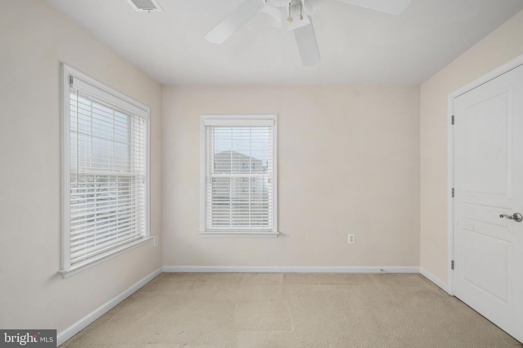 500 TRIADELPHIA WAY