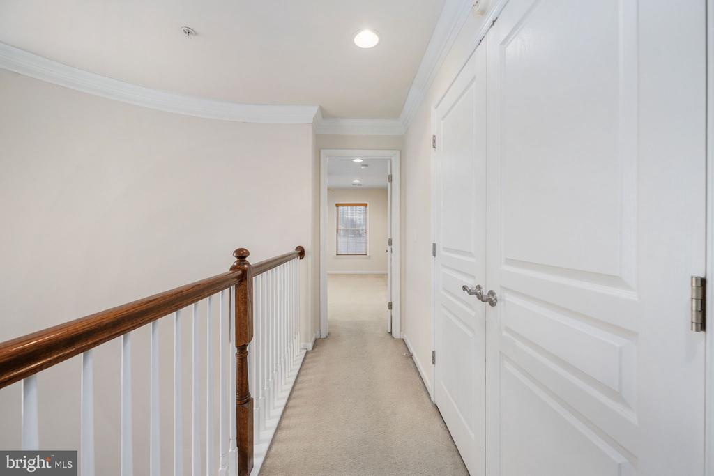 500 TRIADELPHIA WAY