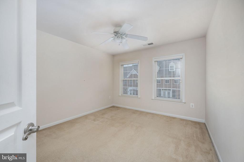 500 TRIADELPHIA WAY