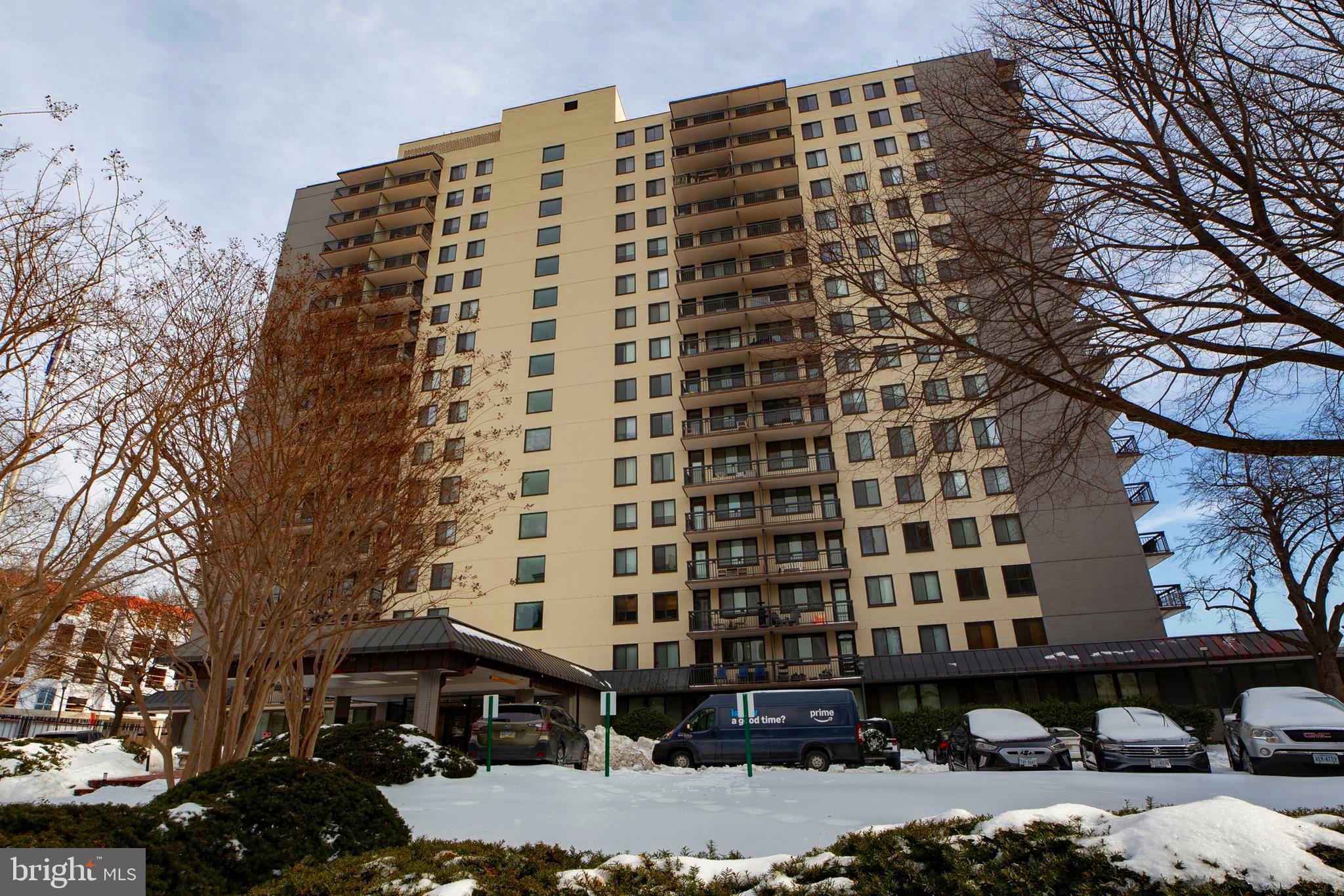 801 N PITT STREET N 311