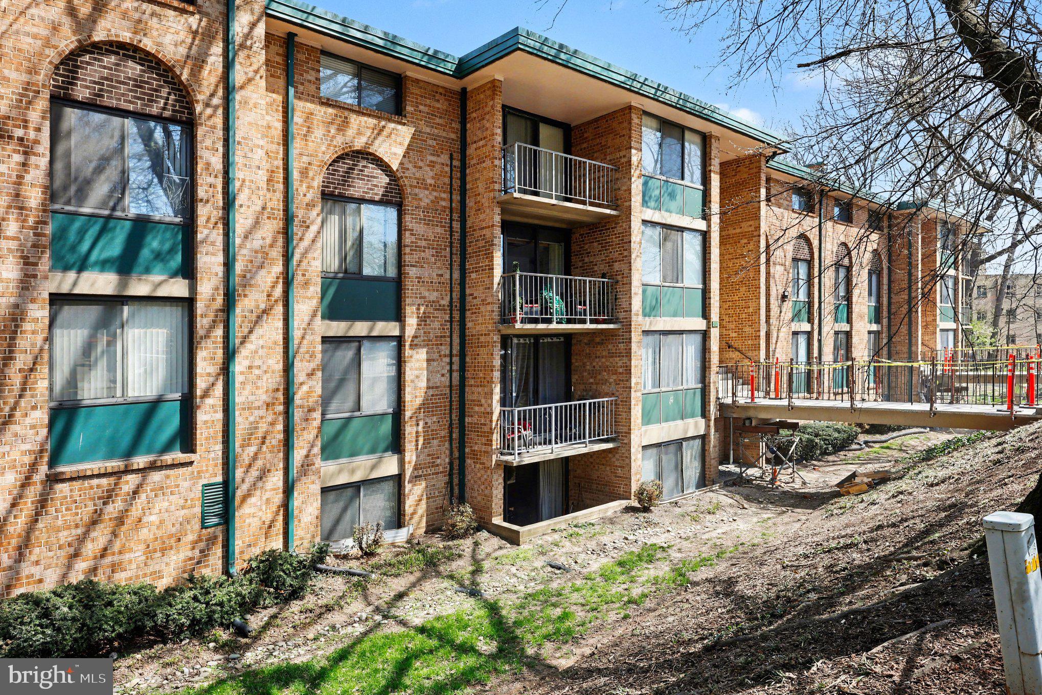 503 N ARMISTEAD STREET N 201