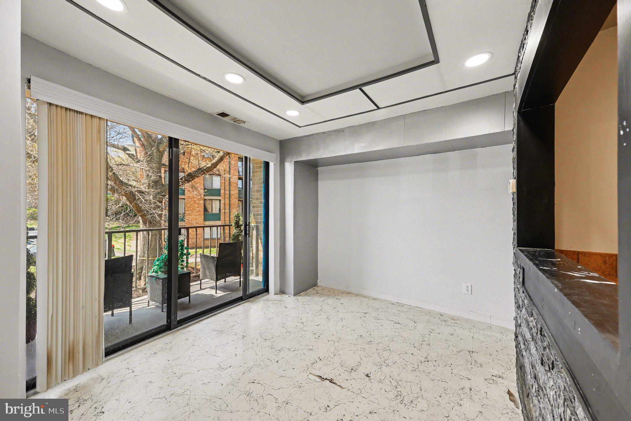 503 N ARMISTEAD STREET N 201