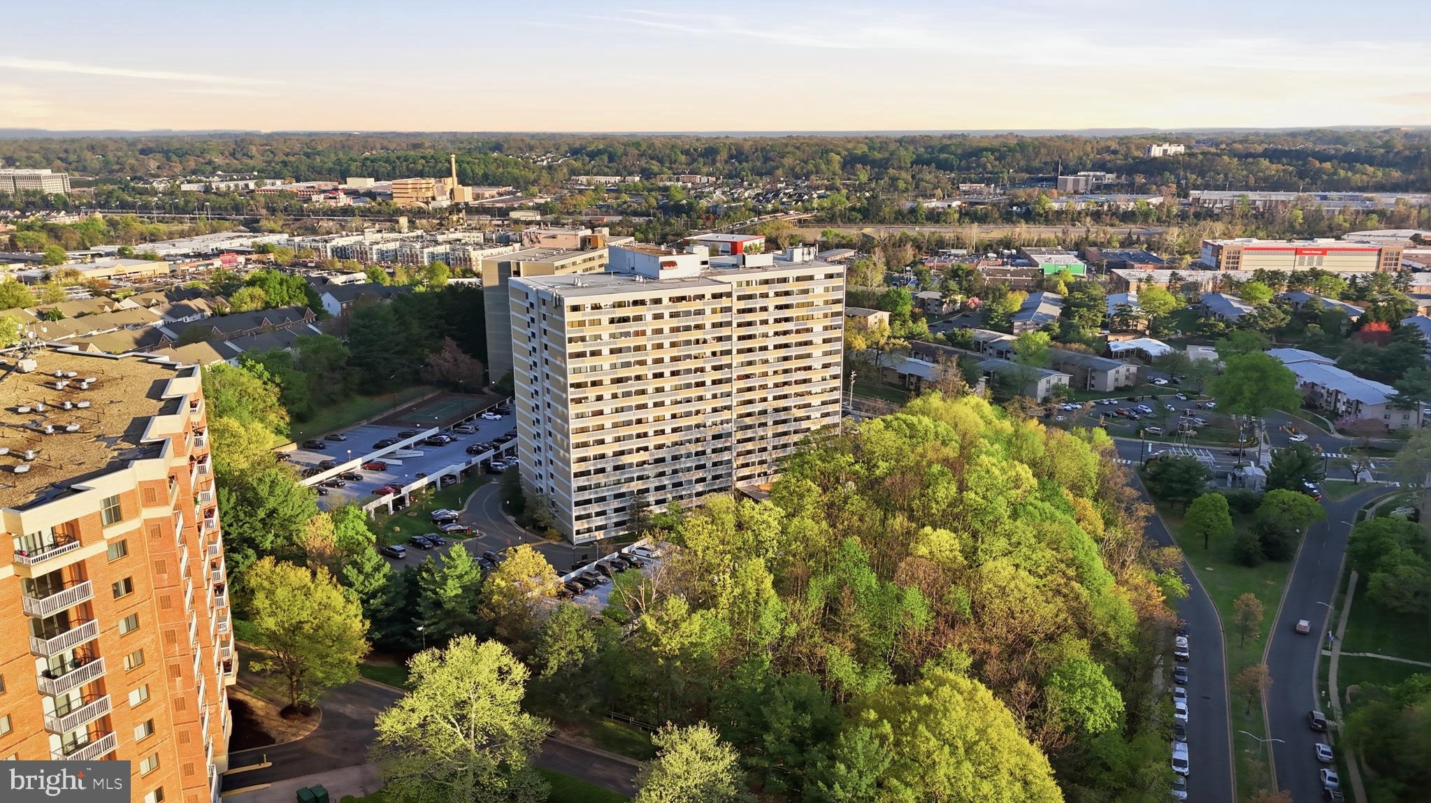 6101 EDSALL ROAD 1402