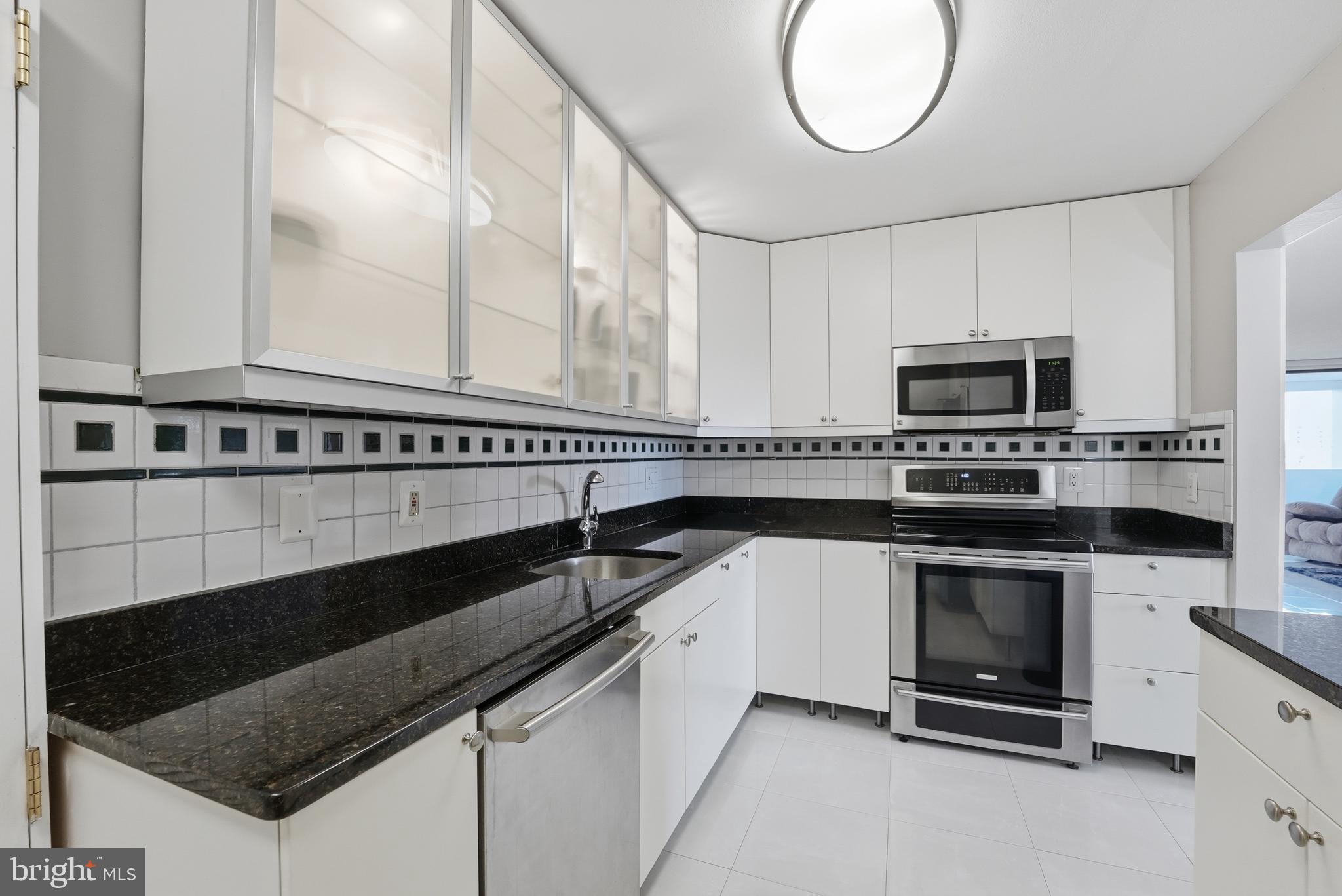 6101 EDSALL ROAD 1402